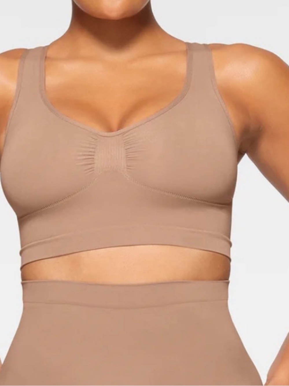 SKIMS Seamless Sculpt Scoop Neck Bralette size M